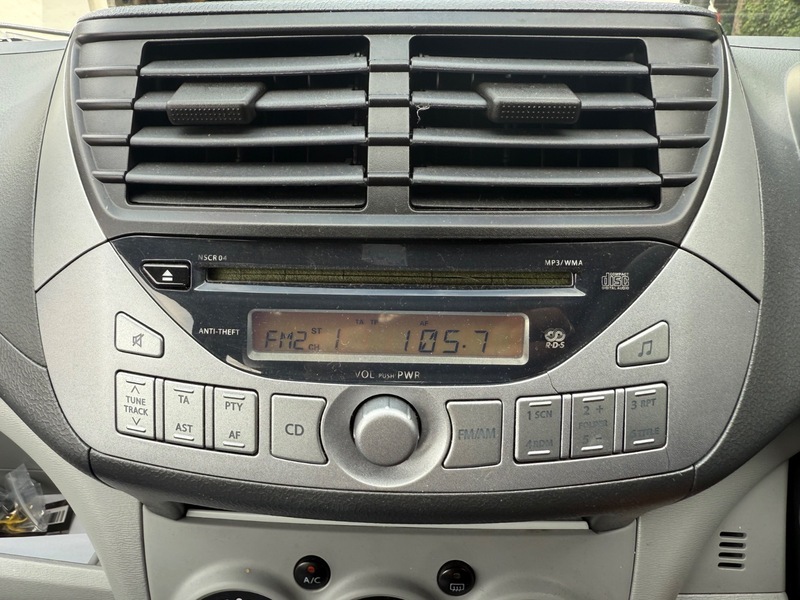 Nissan Pixo N-tec Silver #18