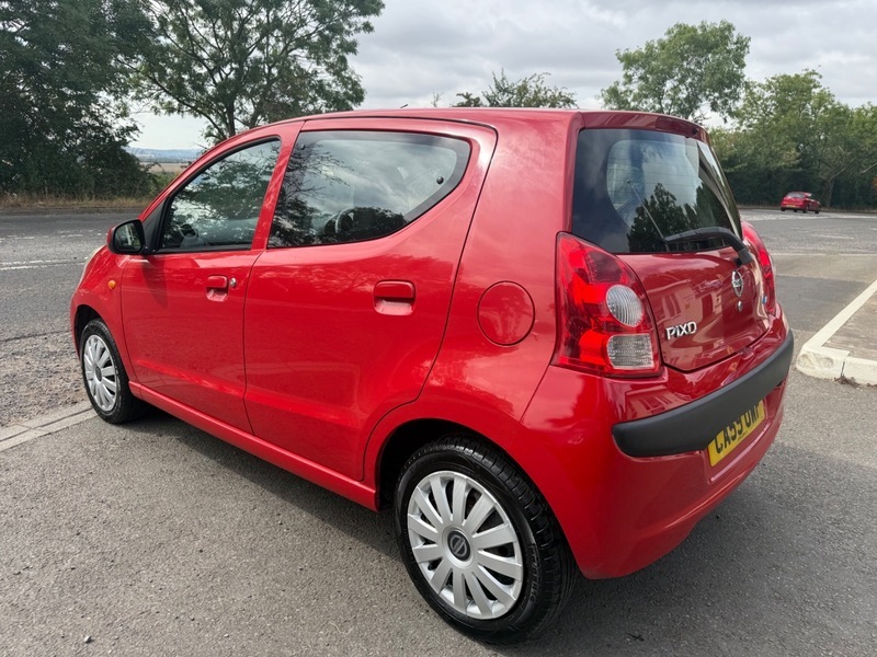 Nissan Pixo N-tec Silver #7