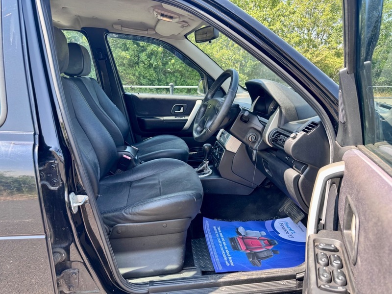 Land Rover Freelander Black #9