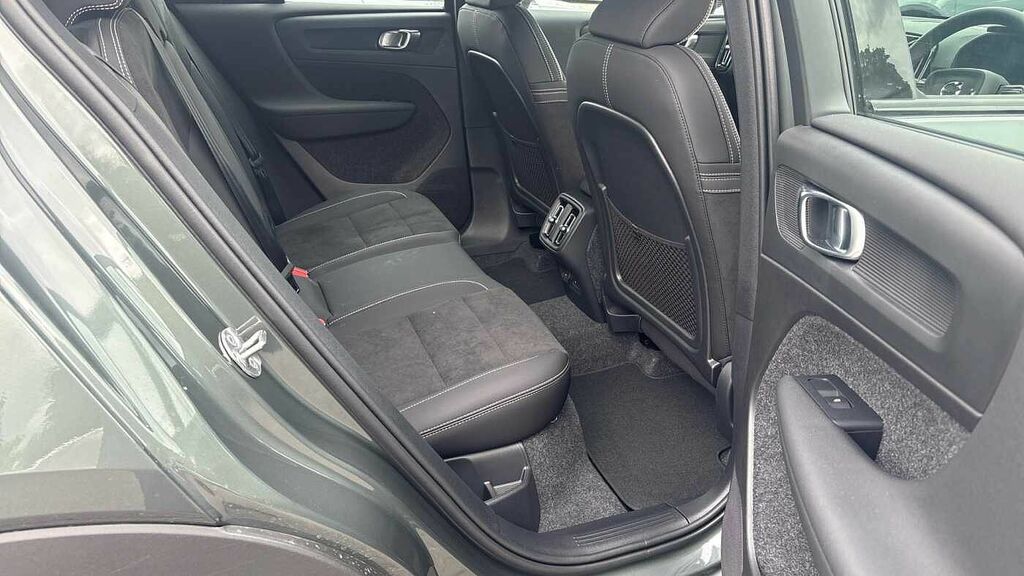 Volvo XC40 Plus, B3 Mild Hybrid, Dark ST26XCB #6