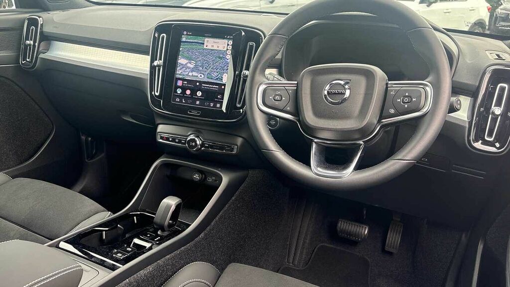 Volvo XC40 Plus, B3 Mild Hybrid, Dark ST26XCB #4