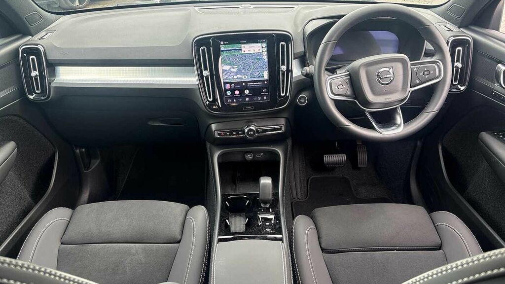 Volvo XC40 Plus, B3 Mild Hybrid, Dark ST26XCB #5
