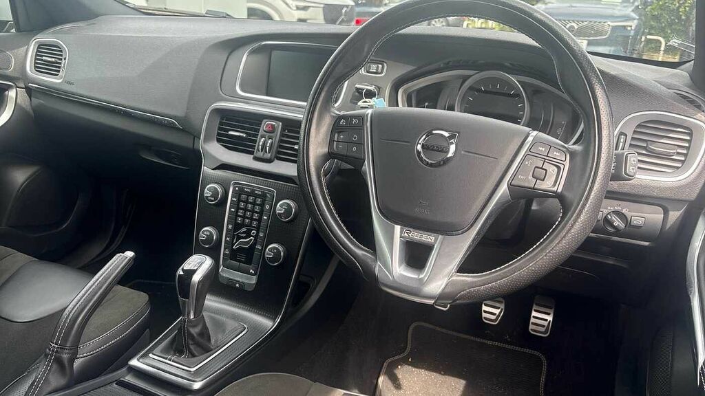 Volvo V40 T2 R-design Grey #4