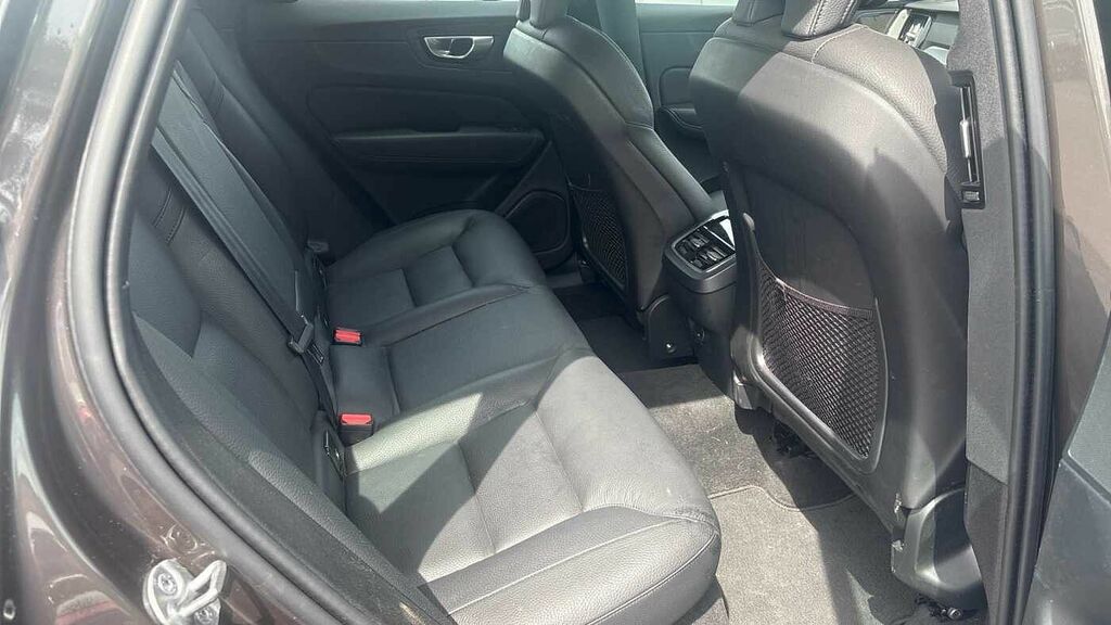 Volvo XC60 Plus, B5 Awd Mild Hybrid, Dark ST73YZP Grey #6
