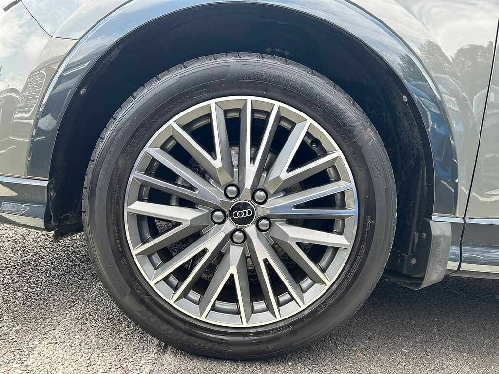 Audi Q3 S Line 35 Tfsi 150 Ps 6-Speed Grey #5