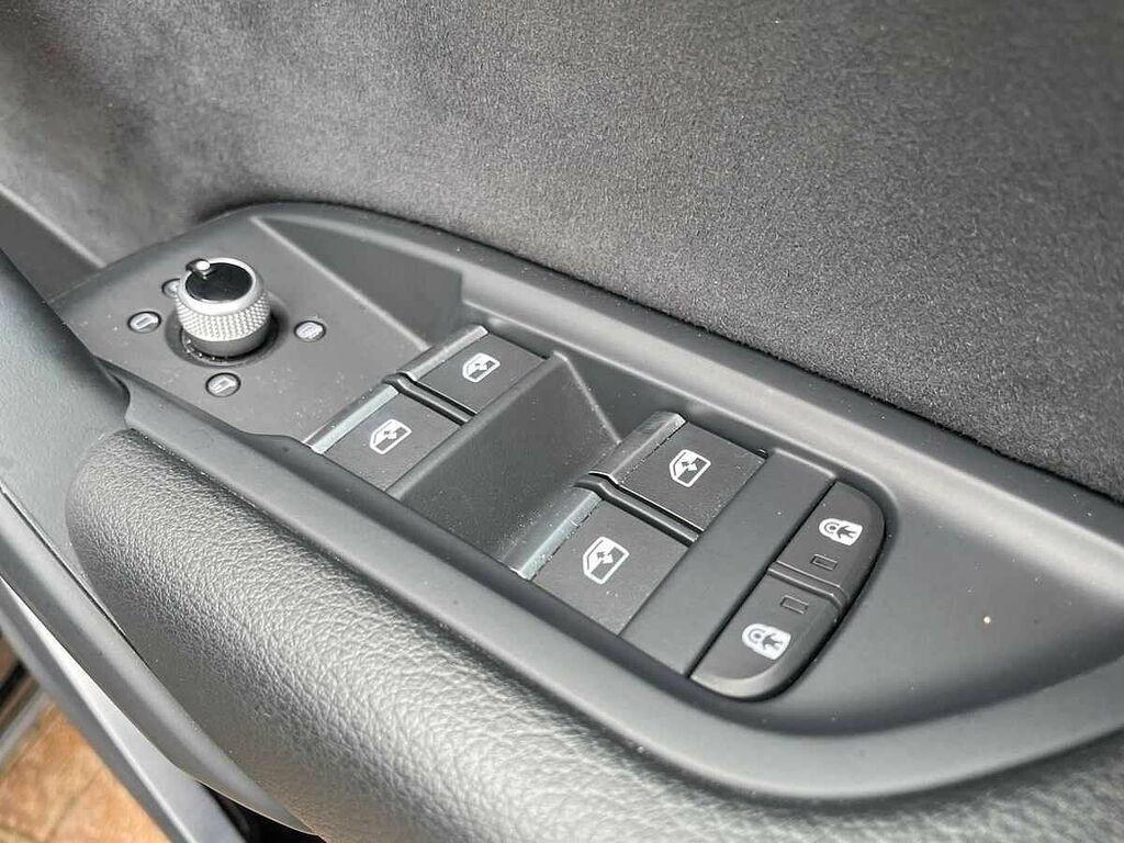 Audi Q5 Automatic Grey #20