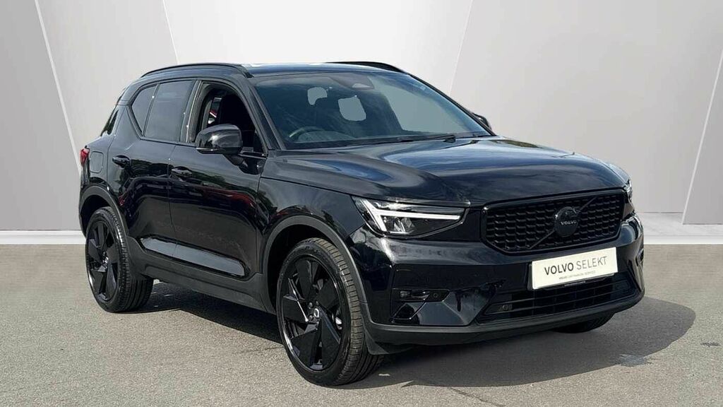 Volvo XC40 Black Edition Plus, B4 Mild Hybrid, Black