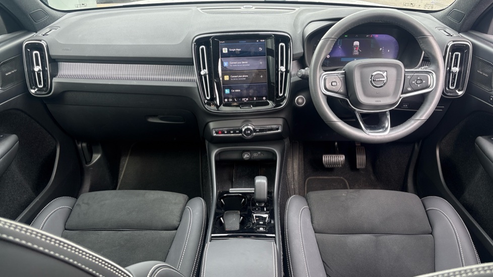 Volvo XC40 Ultimate, B4 Mild Hybrid, Dark White #5