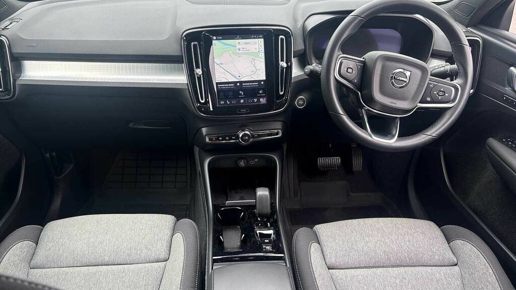Volvo XC40 Plus, B3 Mild Hybrid, Dark White #5