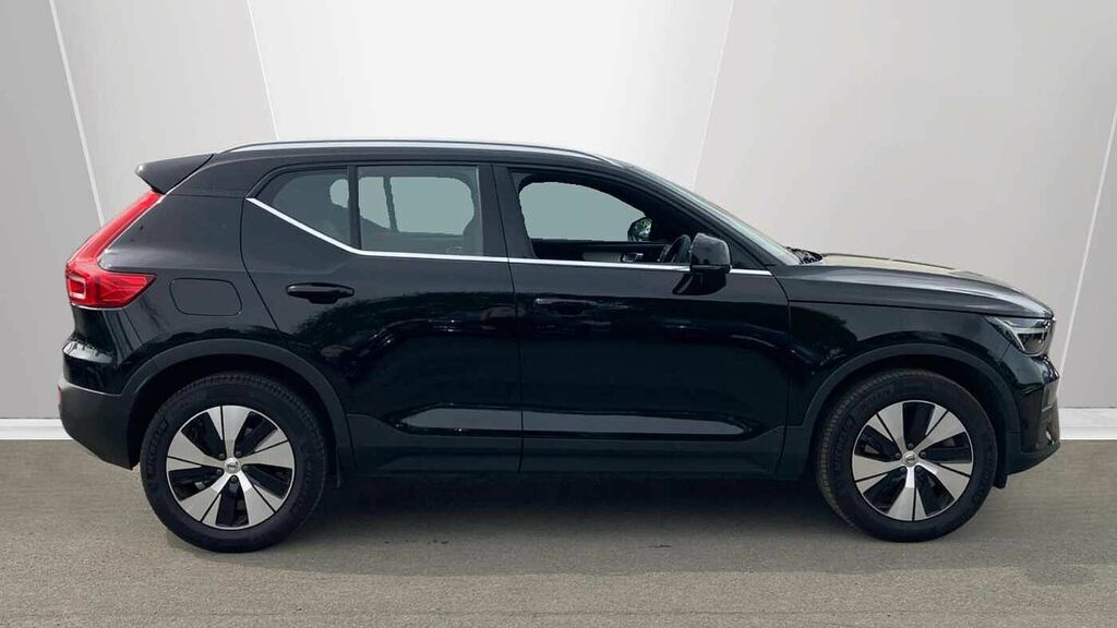 Volvo XC40 Recharge Core, T4 Plug-in Hybrid, Black #3