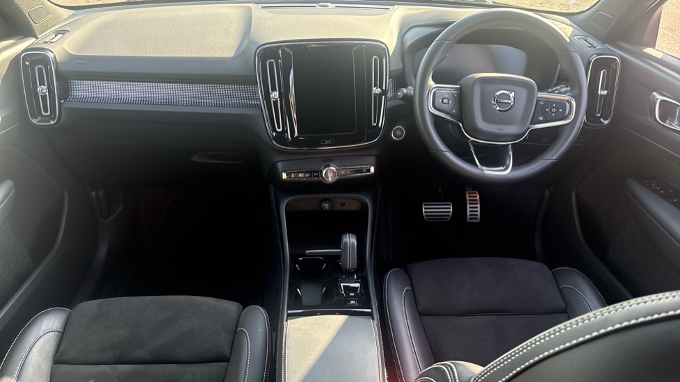 Volvo XC40 R-design, B4 Mild Hybrid Black #5