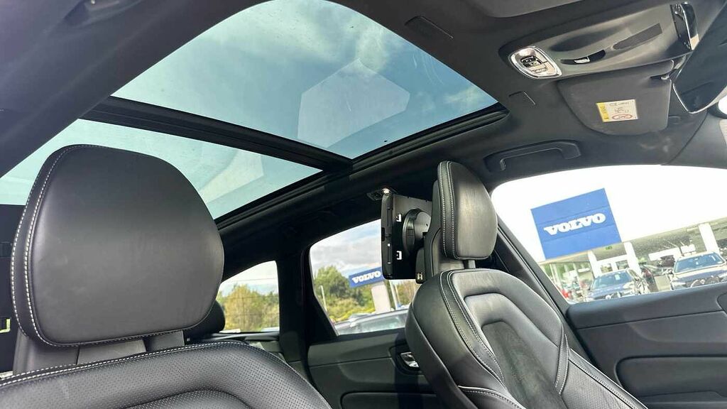 Volvo XC60 Automatic Blue #24