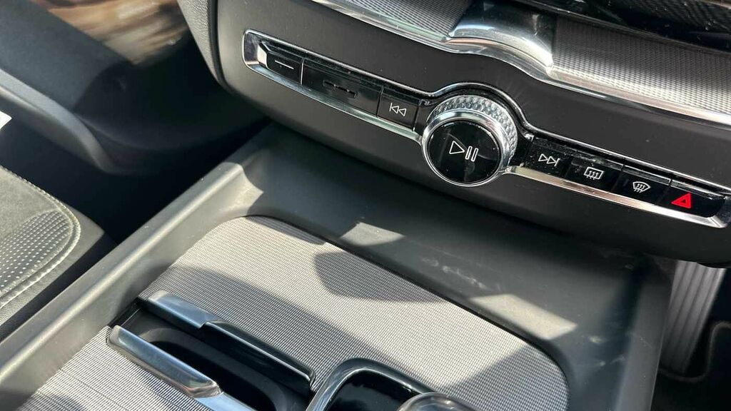 Volvo XC60 Automatic Blue #28