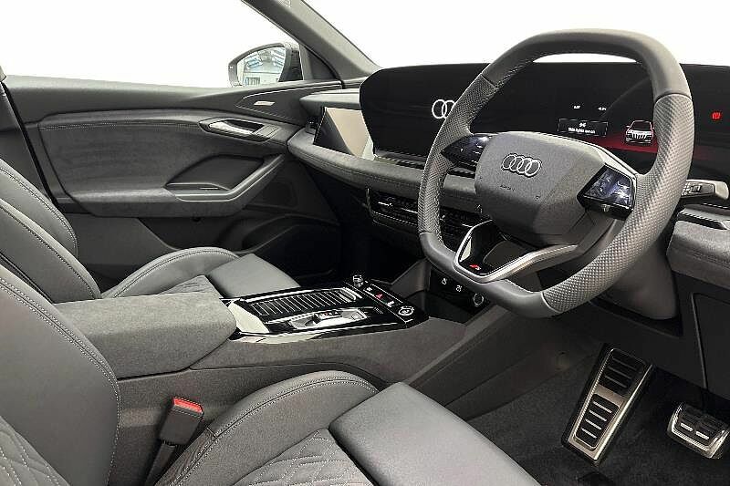 Audi Q6 E-Tron Q6 Sportback Edition 1 E-tron 185,00 Kw Grey #6
