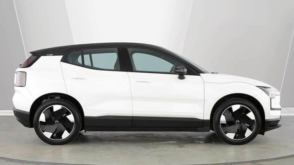 Volvo EX30 Plus, Twin Motor Performance, White #2