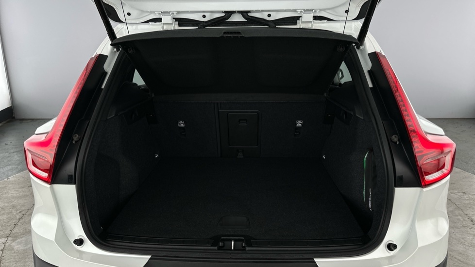 Volvo EX40 Ultra Grey #27