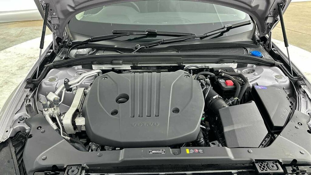 Volvo V60 Plus Blue #30