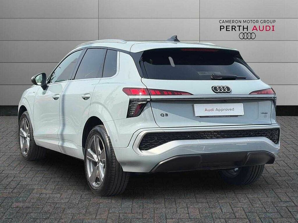 Audi Q3 Suv S Line Tfsi Quattro 204 Ps S Tronic ST75XRD Grey #3