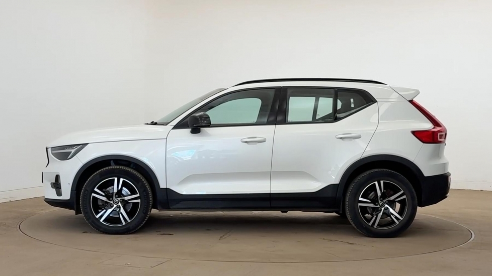 Volvo XC40 Plus, B3 Mild Hybrid, Dark White #6