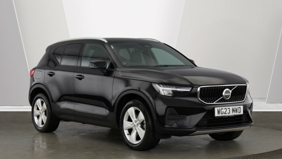 Volvo XC40 Core, B3 Mild Hybrid, Black
