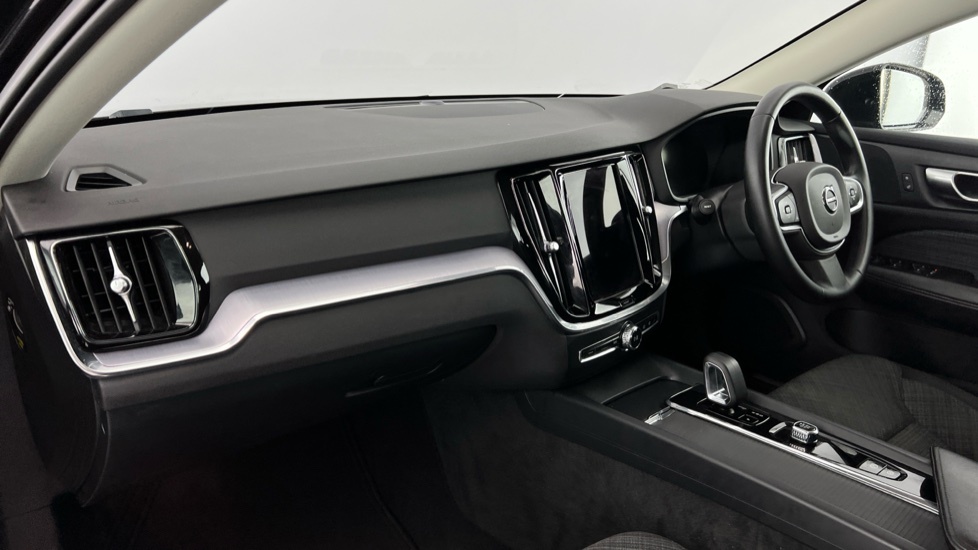 Volvo V60 Core, B3 Mild Hybrid, Black #6