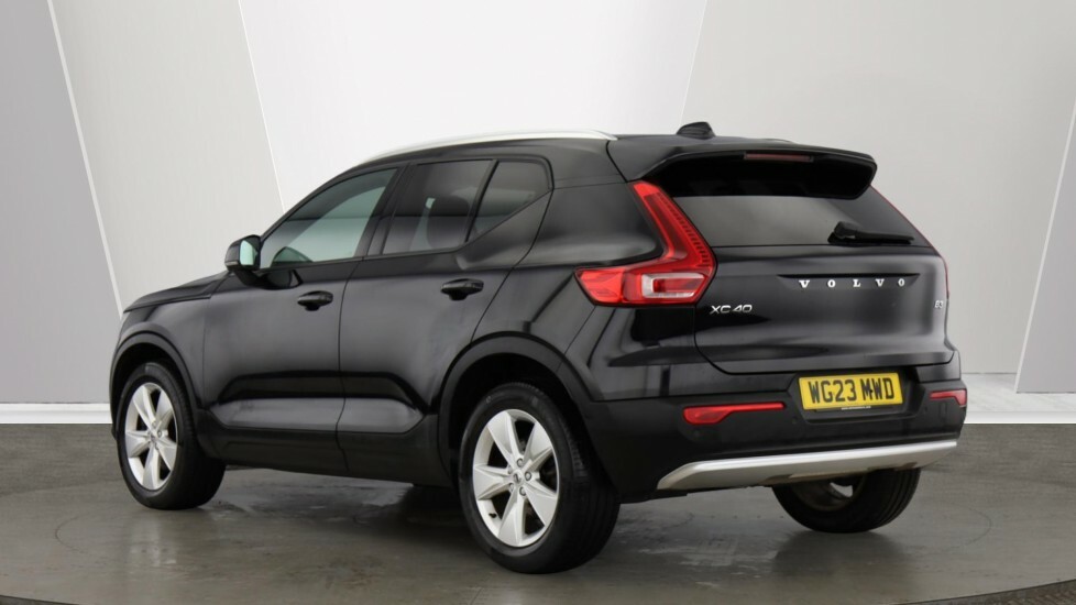 Volvo XC40 Core, B3 Mild Hybrid, Black #5