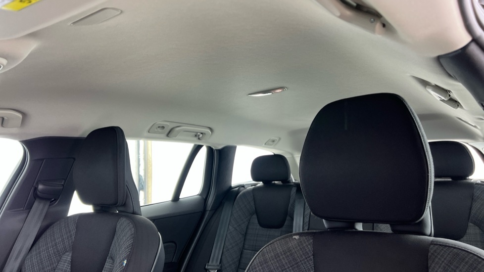 Volvo V60 2.0 B3p Plus Dark 7 Speed Grey #21