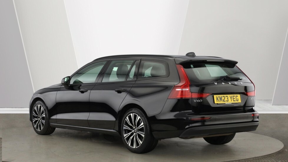 Volvo V60 Core, B3 Mild Hybrid, Black #5