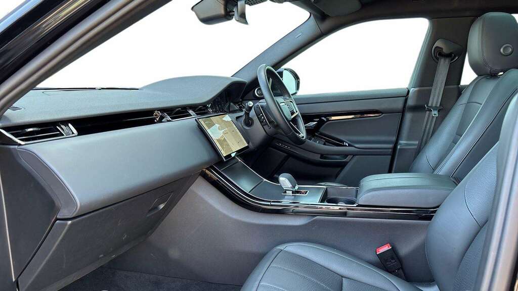Land Rover Range Rover Evoque 2.0 D200 Dynamic Hse 2025 KU25WZK Black #3