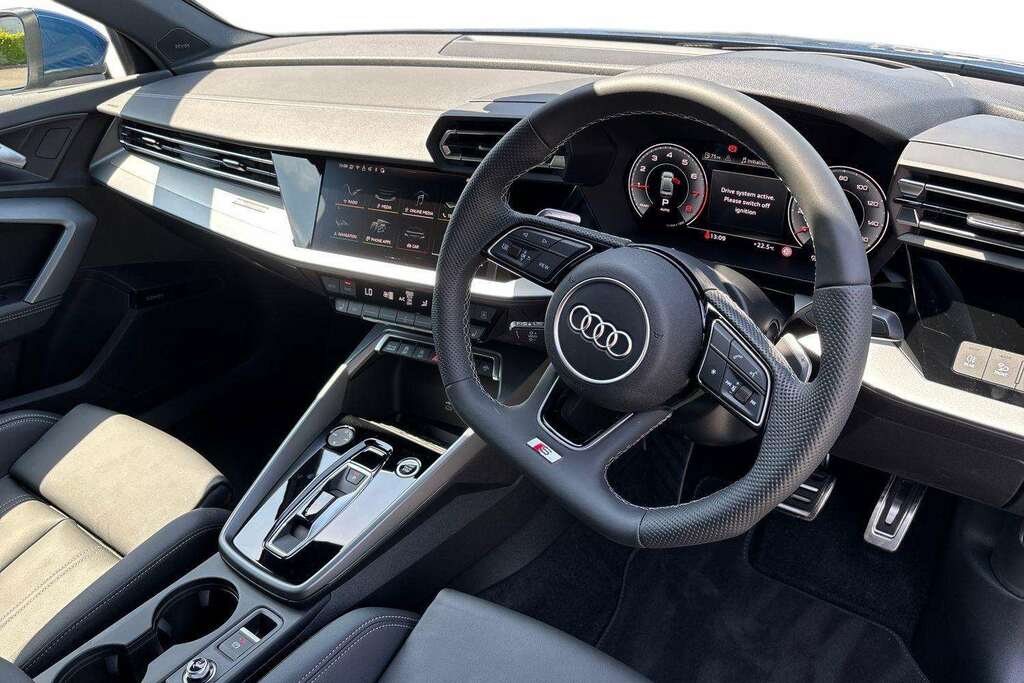 Audi A3 1.5 Tfsi 150 S Line S Tronic 2025 VN75NRJ Blue #6