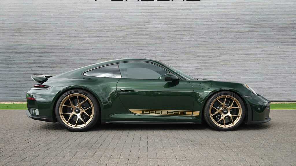 Porsche 911 Gt3 Touring S-a 2025 Green