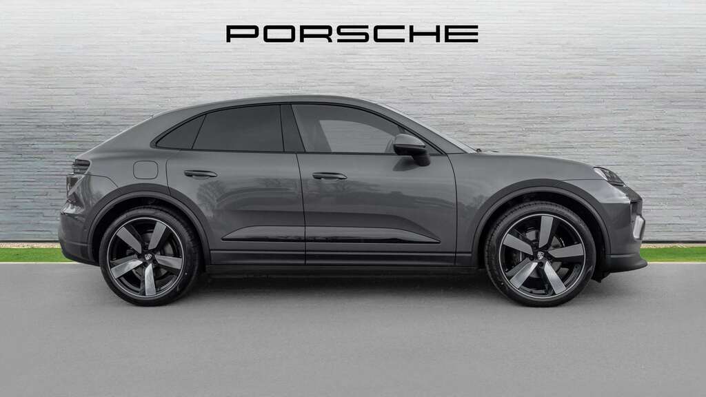 Porsche Macan 4 2026 2026 ML26WKF Green #2