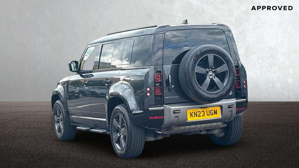 Land Rover Defender 110 2.0 P400e X-dynamic Se 110 2023 KN23UGM Grey #2