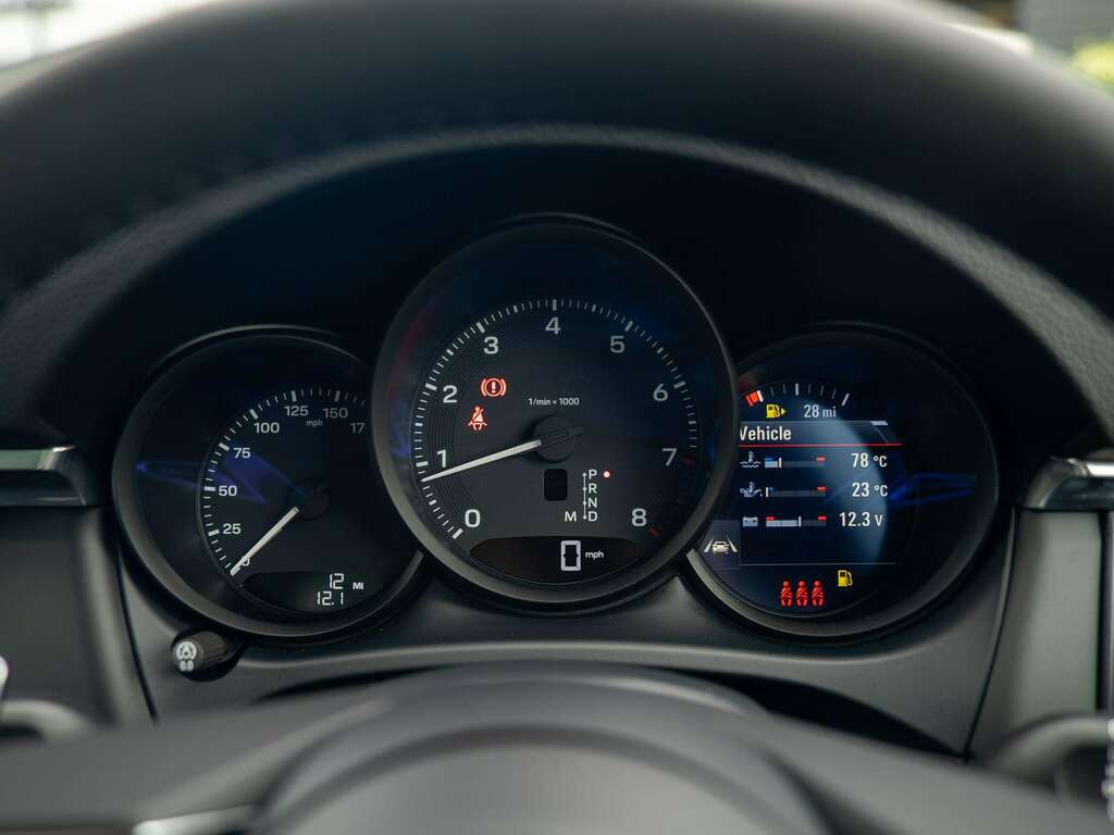 Porsche Macan 2.0 2026 FJ26SXU Silver #3