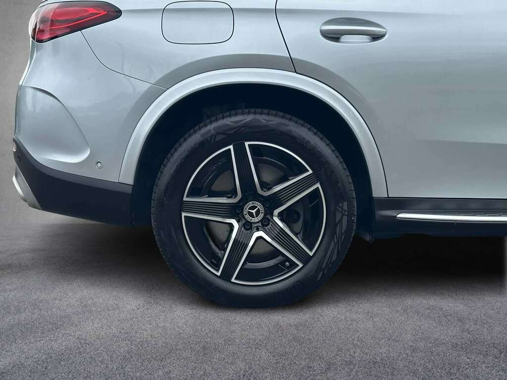 Mercedes-Benz GLC Class 300E 4Matic Amg Line 9G-tronic 2025 KP75UNN Silver #5