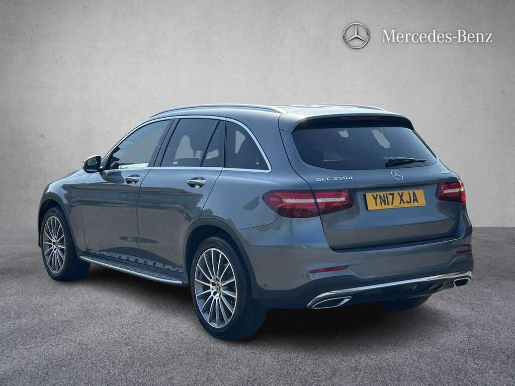 Mercedes-Benz GLC Class 250D 4Matic Amg Line Premium 9G-tronic 2017 Grey