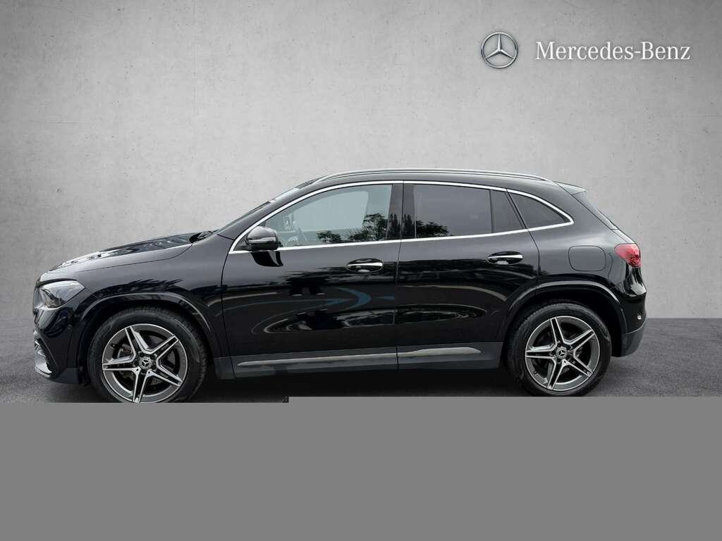 Mercedes-Benz GLA Class 200 Amg Line Executive 2023 Black #4