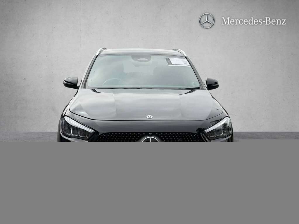 Mercedes-Benz GLA Class 200 Amg Line Executive 2023 Black #2