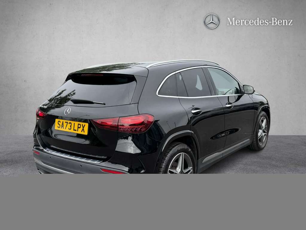 Mercedes-Benz GLA Class 200 Amg Line Executive 2023 Black #6