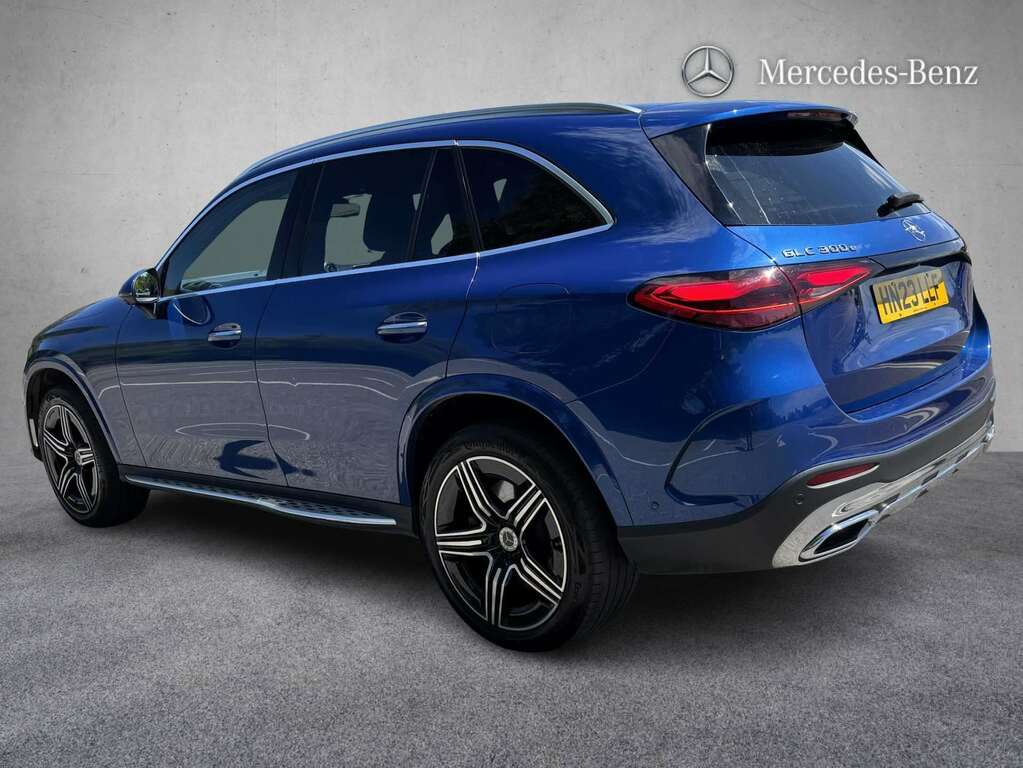 Mercedes-Benz GLC Class 300E 4Matic Amg Line Premium 9G-tronic 2023 HN23LLF Blue #2