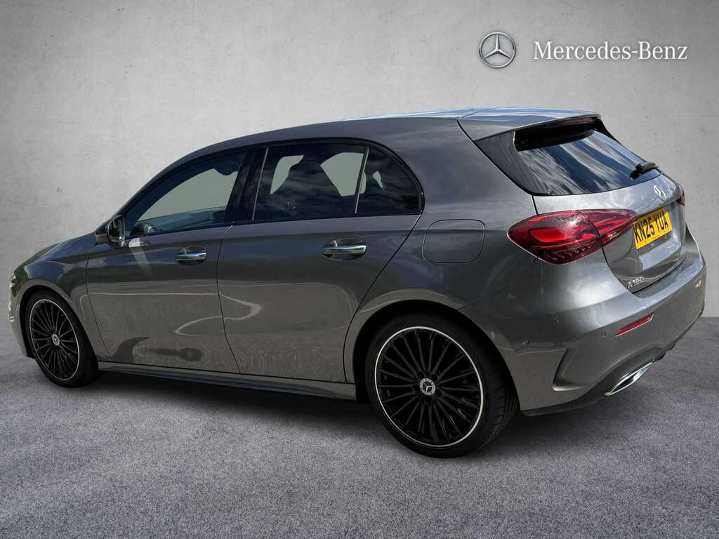 Mercedes-Benz A Class A180 Amg Line Premium Plus 2025 Grey