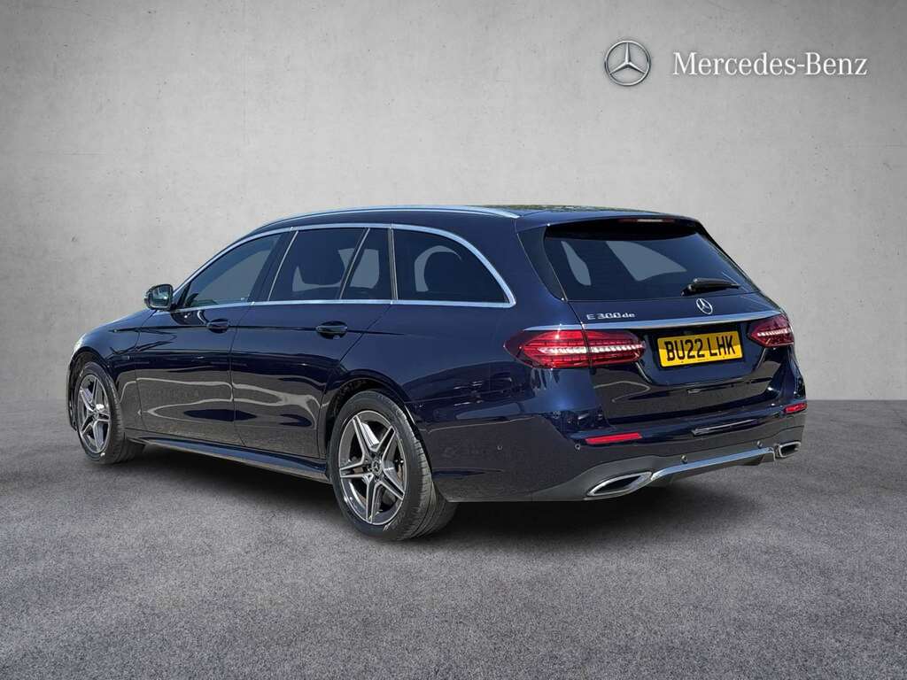 Mercedes-Benz E Class E300de Amg Line Edition 9G-tronic 2022 Blue #2