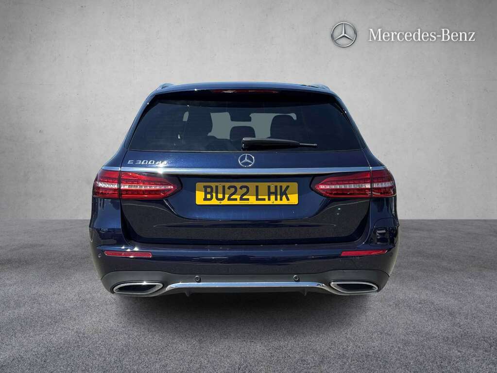 Mercedes-Benz E Class E300de Amg Line Edition 9G-tronic 2022 Blue #6