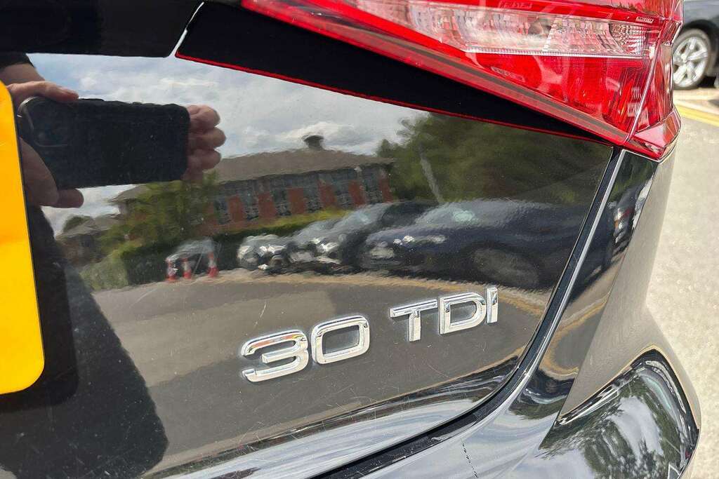 Audi A3 30 Tdi 116 Black Edition 2019 Black #5
