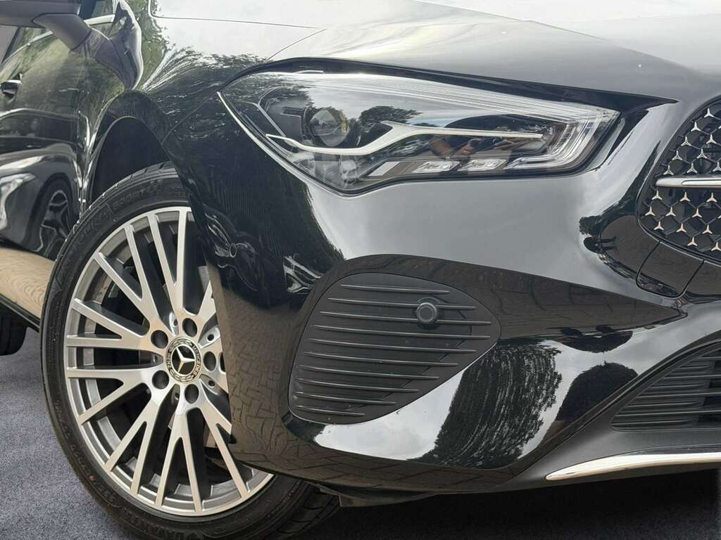 Mercedes-Benz CLA Class 180 Sport Executive Tip 2024 YH73AWT Black #2