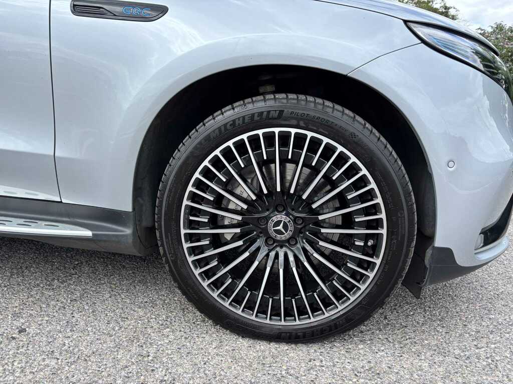 Mercedes-Benz EQC 400 300Kw Amg Line Premium 80Kwh 2023 KP73YCT Silver #5
