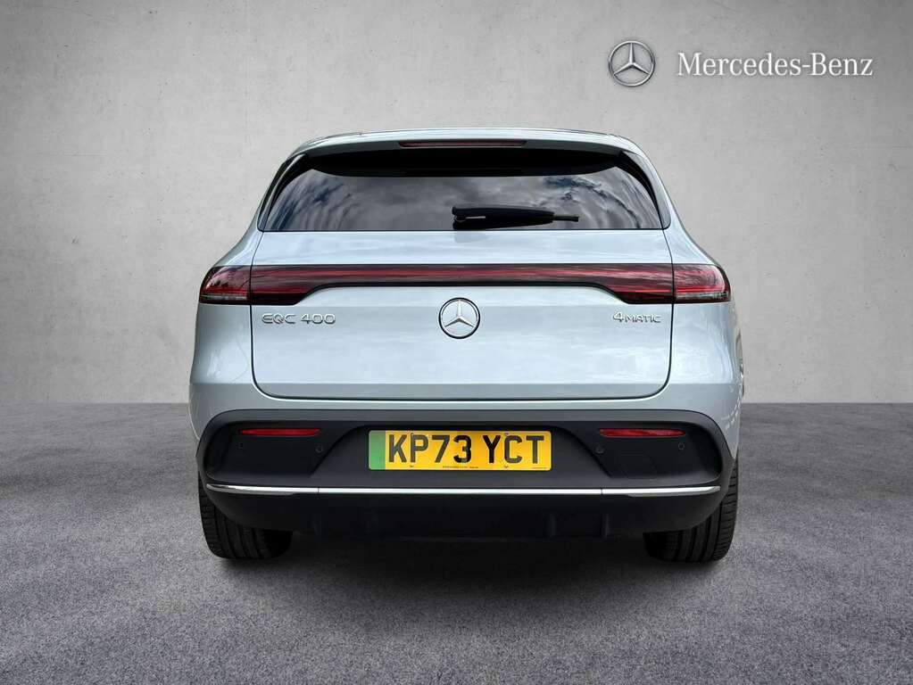 Mercedes-Benz EQC 400 300Kw Amg Line Premium 80Kwh 2023 KP73YCT Silver #4