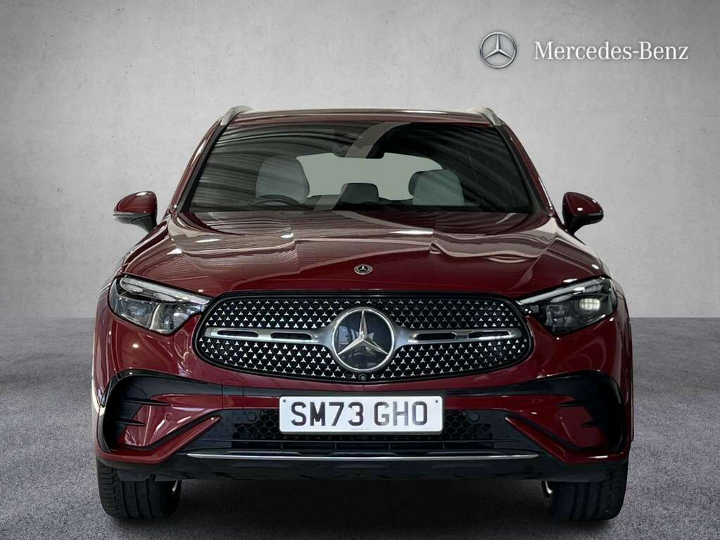 Mercedes-Benz GLC Class 220D 4Matic Amg Line Premium 9G-tronic 2023 SM73GHO Red #3