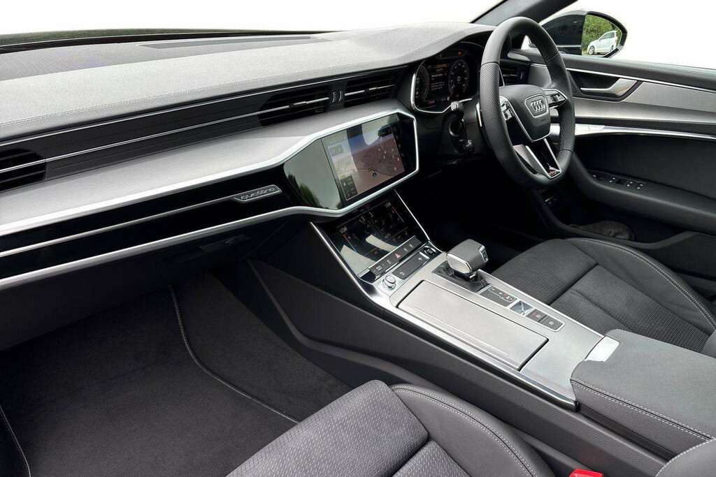 Audi A6 50 Tfsi E Quattro S Line S Tronic 2025 Black #2