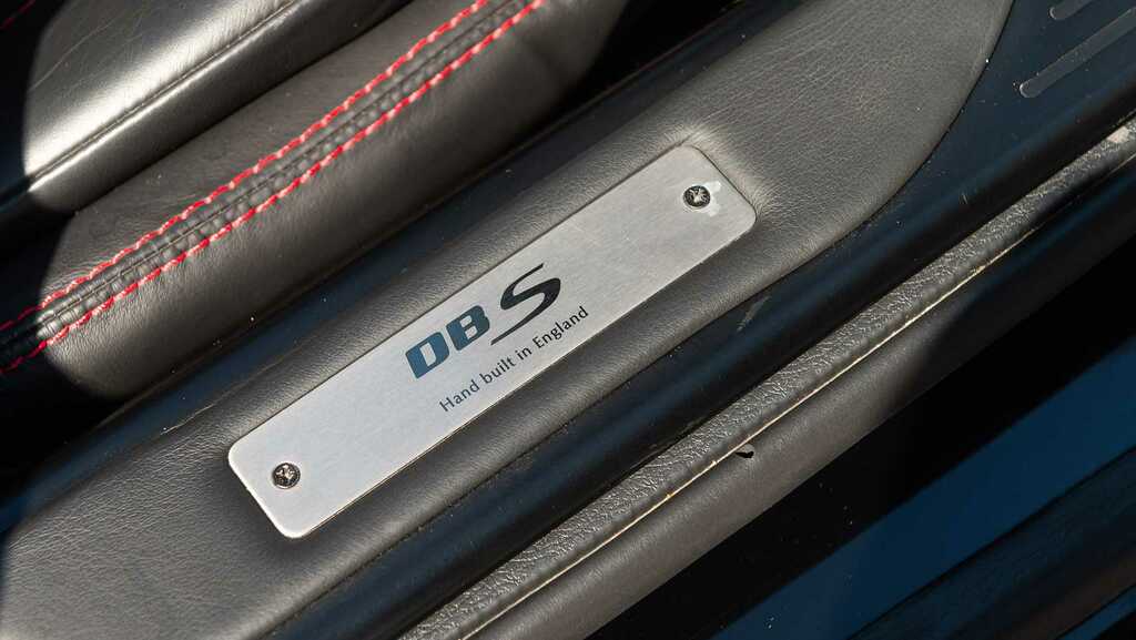 Aston Martin DBS 6.0 V12 Carbon Black T-tronicii Euro 5 Black #43